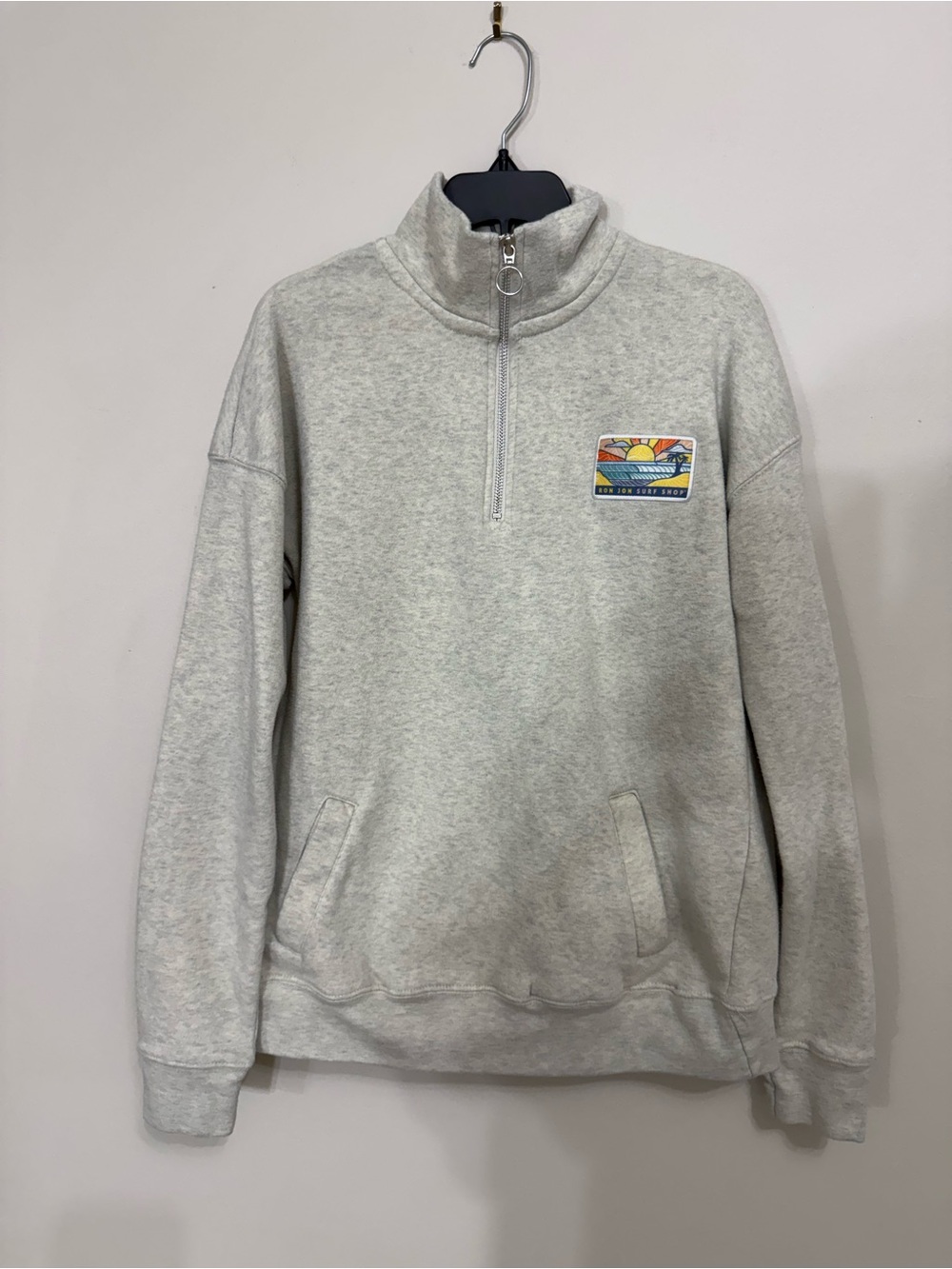 Ron Jon Surf Shop Sweatshirt Sweater Women Medium Grey Logo Coconutgirl Beachy